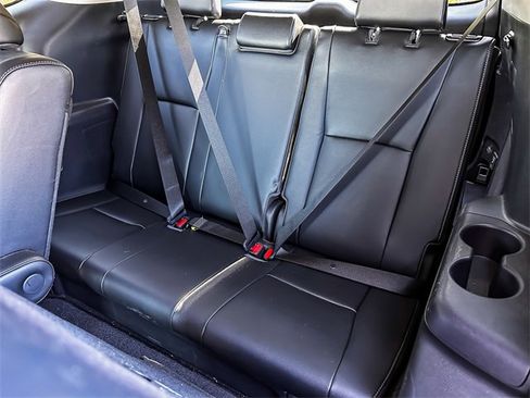 Certified 2021 Toyota Highlander Platinum image 27