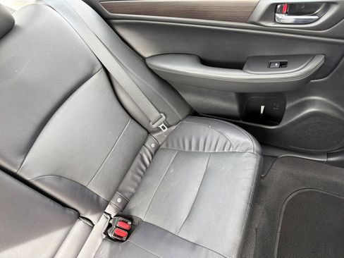 Used 2017 Subaru Legacy 3.6R Limited image 14