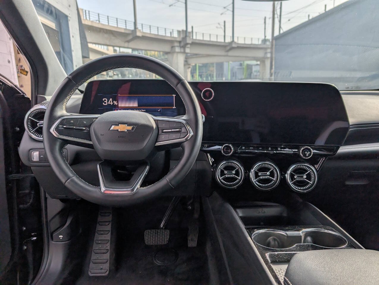 Used 2024 Chevrolet Blazer EV LT AWD/4WD image 11