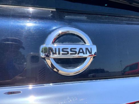 Used 2020 Nissan Armada SL w/ Premium Package RWD image 33