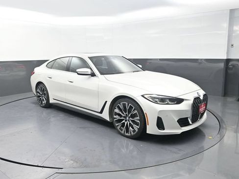 Used 2023 BMW 430i Gran Coupe xDrive w/ M Sport Package AWD/4WD image 10