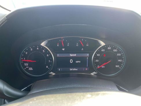 Used 2023 Chevrolet Equinox Premier image 30