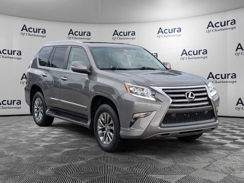 Used 2014 Lexus GX 460 Luxury AWD/4WD image 2