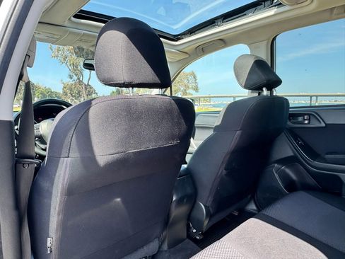Used 2014 Subaru Forester 2.5i Premium w/ Popular Package #2 AWD/4WD image 35