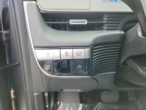 Certified 2024 Hyundai Ioniq 5 SEL RWD image 19