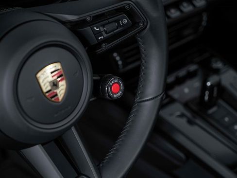 Used 2025 Porsche 911 Targa 4 GTS image 17