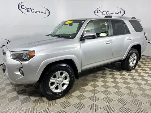Used 2024 Toyota 4Runner SR5 image 3