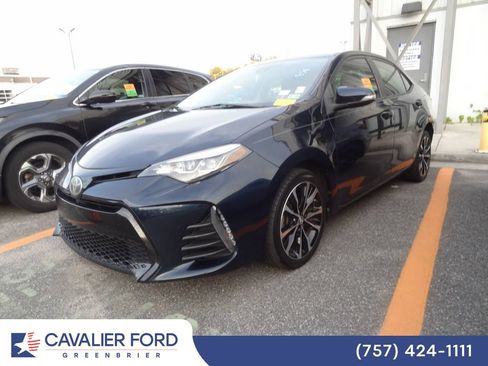 Used 2019 Toyota Corolla SE FWD image 3