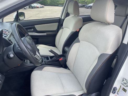 Used 2016 Subaru Crosstrek 2.0i Premium AWD/4WD image 12
