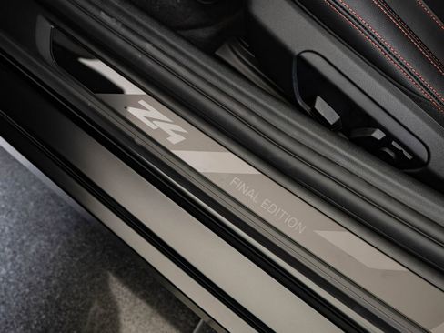 New 2026 BMW Z4 M40i RWD image 48