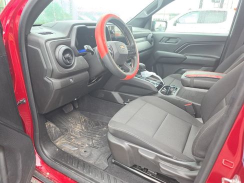 Used 2024 Chevrolet Colorado W/T w/ WT Convenience Package RWD image 5