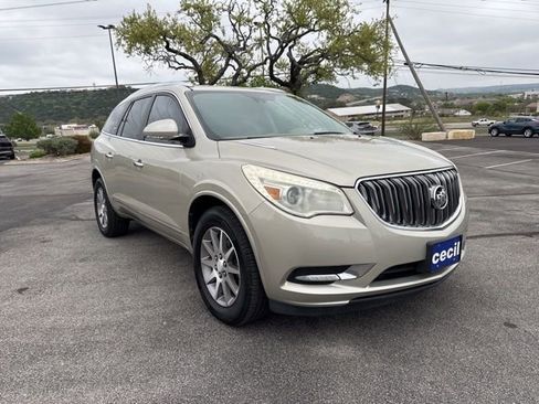 Used 2015 Buick Enclave Leather image 3