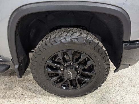 Used 2025 Chevrolet Silverado 2500 LTZ w/ Trail Boss Package AWD/4WD image 15