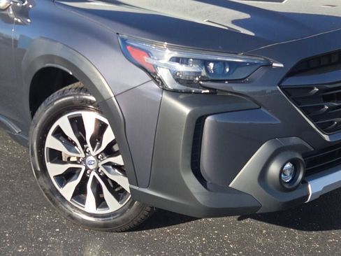 Certified 2023 Subaru Outback Limited image 3