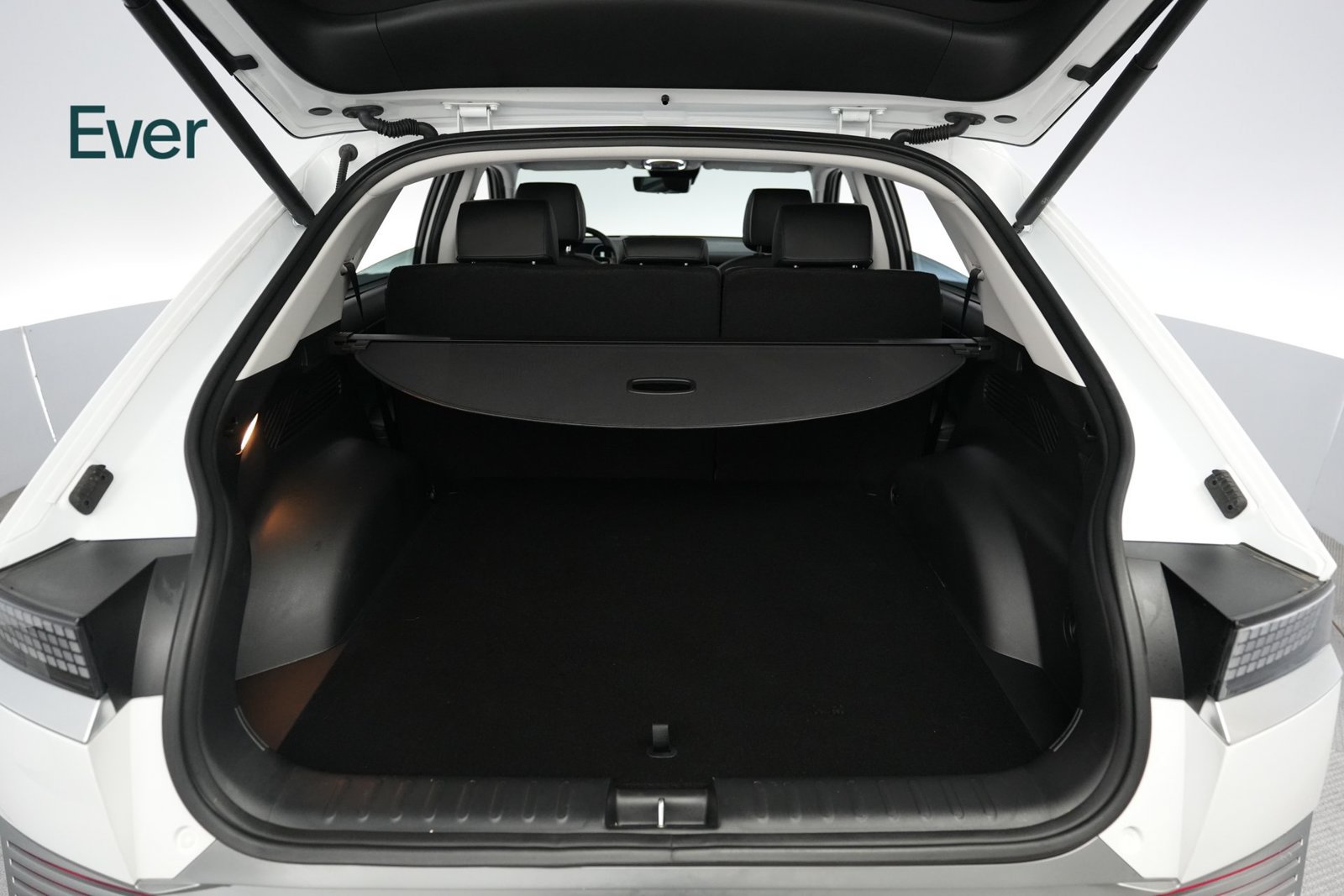 Used 2024 Hyundai Ioniq 5 Limited RWD image 8