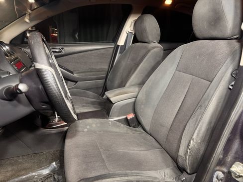 Used 2011 Nissan Altima 2.5 S FWD image 12