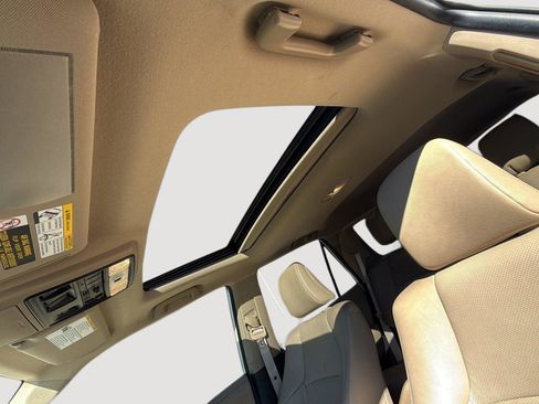 Used 2020 Toyota 4Runner Limited image 18