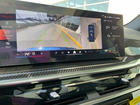 New 2026 BMW X5 M60i image 19