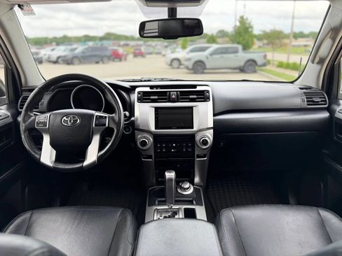 Used 2011 Toyota 4Runner Limited AWD/4WD image 15
