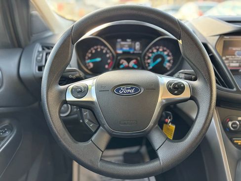 Used 2015 Ford Escape SE w/ SE Chrome Package image 15