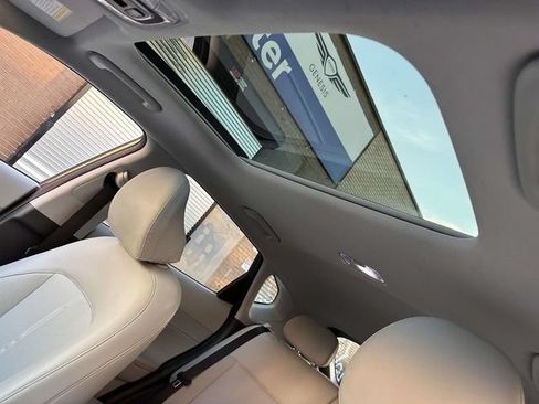 Used 2024 Hyundai Kona Limited AWD/4WD image 18