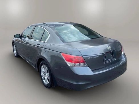 Used 2009 Honda Accord LX-P image 4