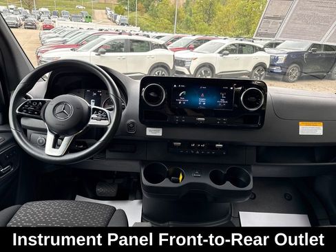 Used 2024 Mercedes-Benz Sprinter 3500 image 12