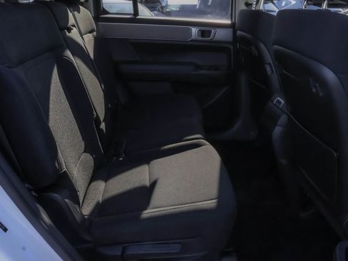 Used 2025 Hyundai Santa Fe SE image 26