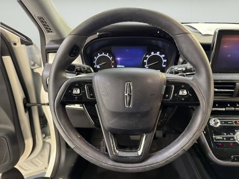 Used 2022 Lincoln Corsair FWD image 14