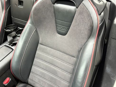 Used 2017 FIAT 124 Spider Abarth image 25