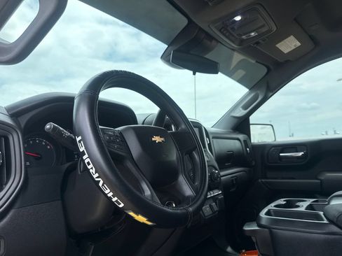 Used 2023 Chevrolet Silverado 1500 Custom RWD image 37