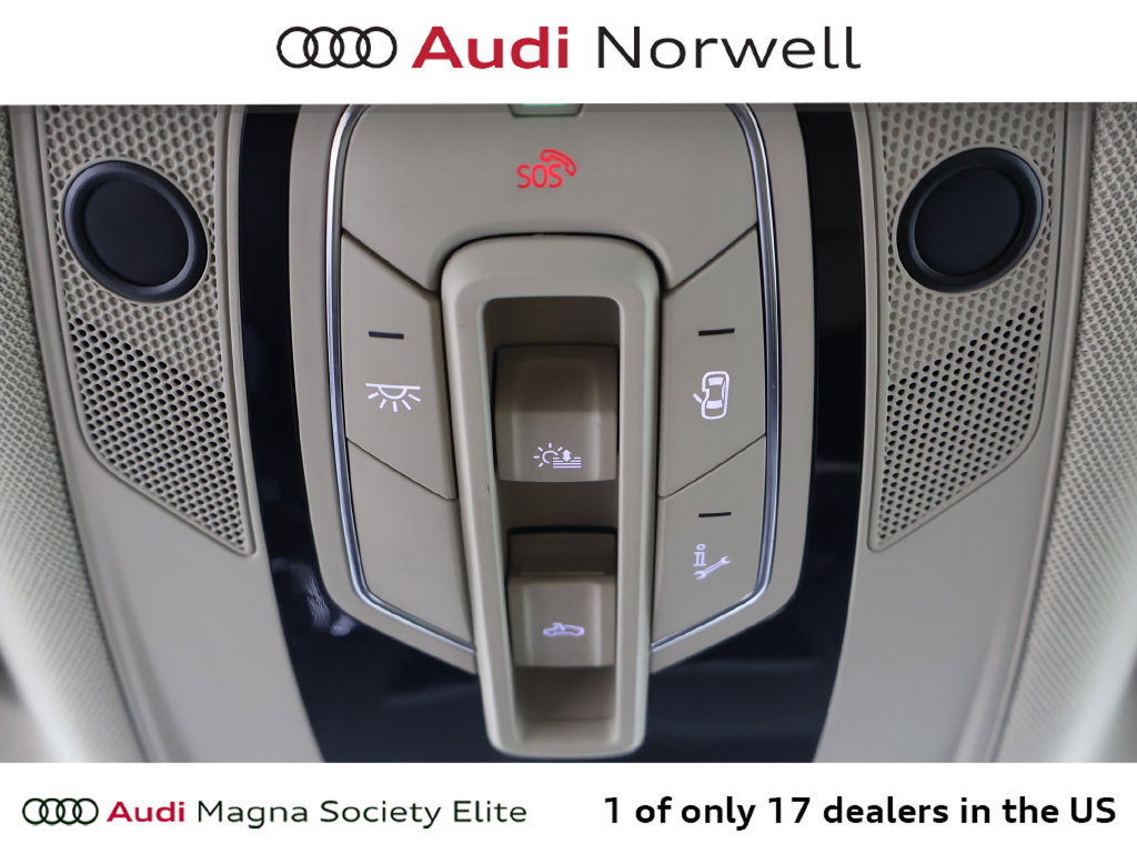 Used 2023 Audi Q5 e Prestige AWD/4WD image 9
