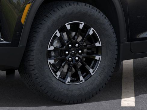 New 2026 Chevrolet Traverse Z71 w/ Enhanced Driving Package image 33