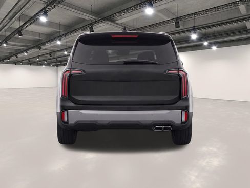 Used 2021 Kia Telluride S FWD image 7