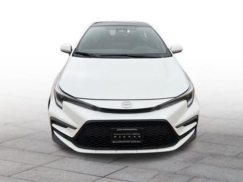 Used 2025 Toyota Corolla XSE image 2