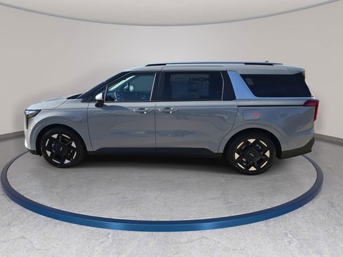New 2026 Kia Carnival EX image 8