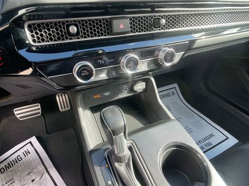 Certified 2022 Honda Civic Sport image 18