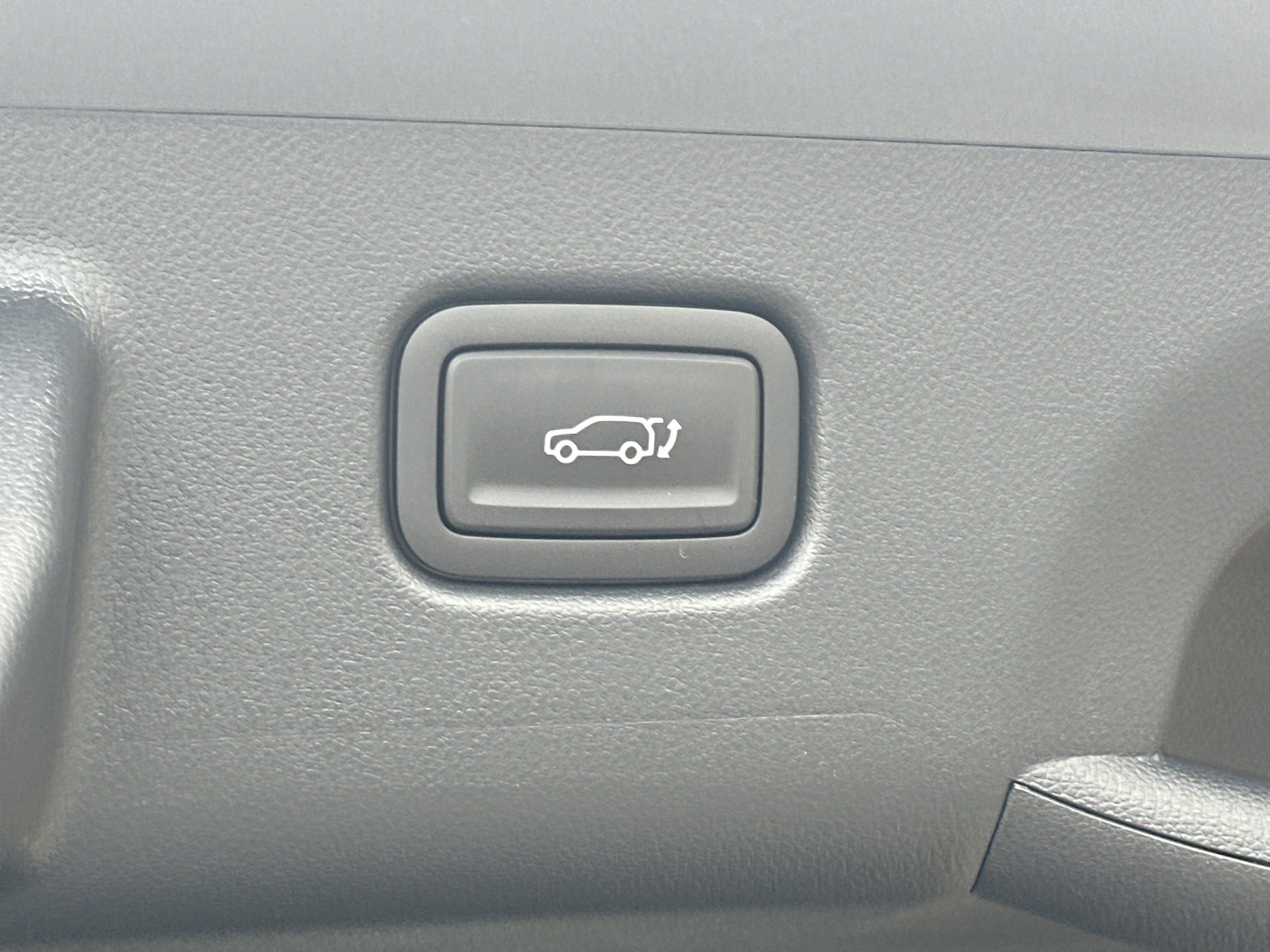 New 2026 Hyundai Kona Limited FWD image 34