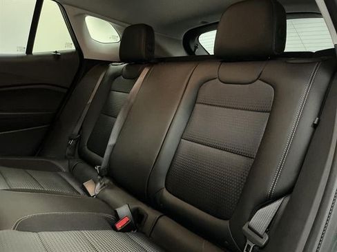 New 2026 Chevrolet Trax LT w/ LT Convenience Package FWD image 22