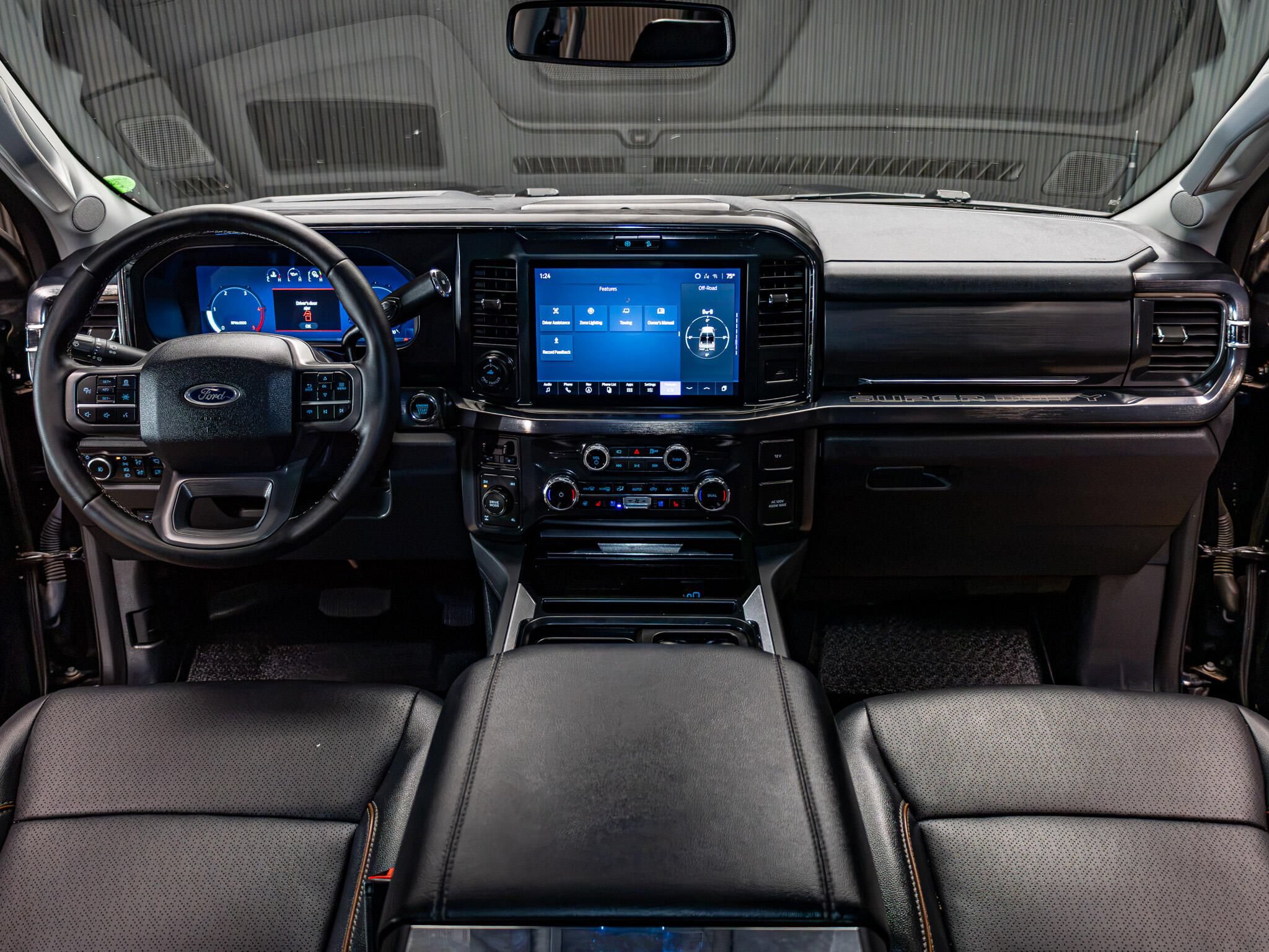 Used 2025 Ford F250 Lariat w/ Lariat Ultimate Package AWD/4WD image 15