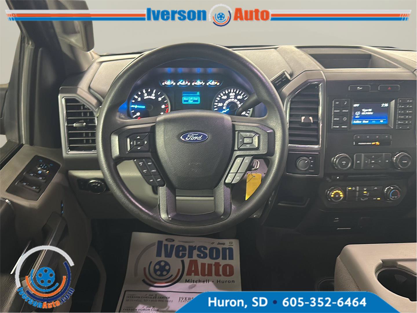 Used 2017 Ford F150 XLT AWD/4WD image 23