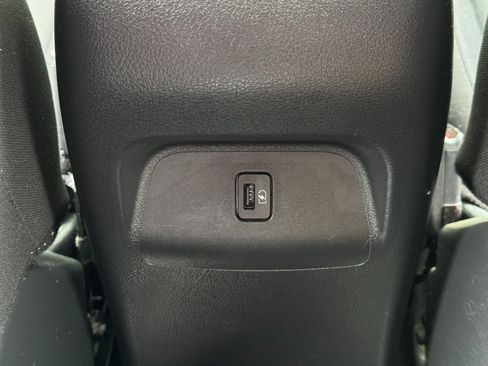 Used 2022 Nissan Sentra SV w/ All-Weather Package FWD image 28
