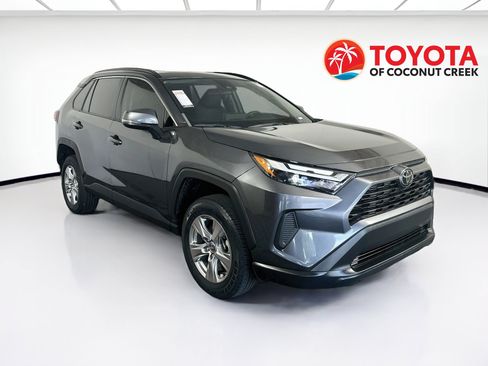 Used 2023 Toyota RAV4 XLE w/ Convenience Package FWD image 1