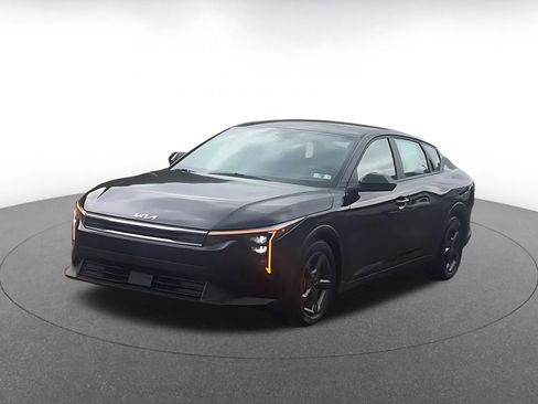 Used 2025 Kia K4 FWD image 7
