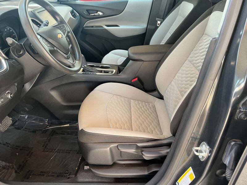 Used 2018 Chevrolet Equinox LS AWD/4WD image 15