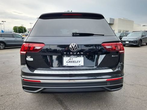 Certified 2023 Volkswagen Tiguan SE AWD/4WD image 10