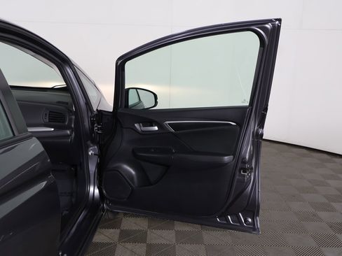 Used 2020 Honda Fit LX image 16