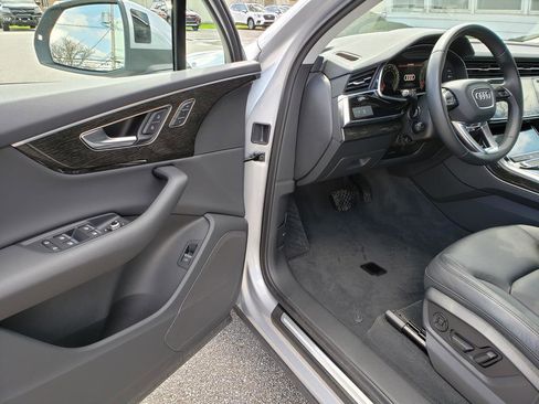 Used 2022 Audi Q7 3.0T Premium image 8