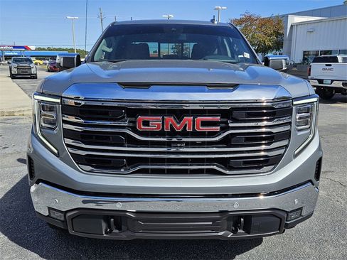 New 2026 GMC Sierra 1500 SLT w/ SLT Premium Plus Package image 18