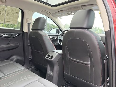 Used 2023 Buick Envision Essence w/ Sport Touring Package AWD/4WD image 16